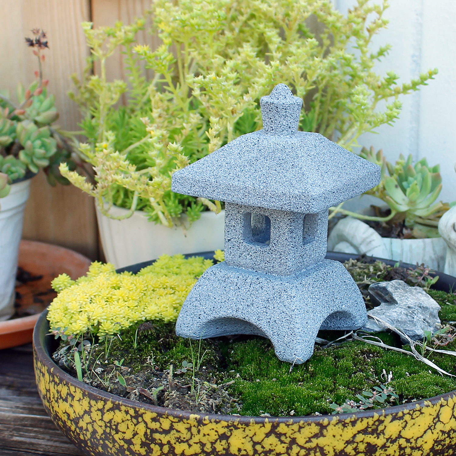 Lanterna japonesa estátuas de  - Bonsai Garden Japan avaliação e preço